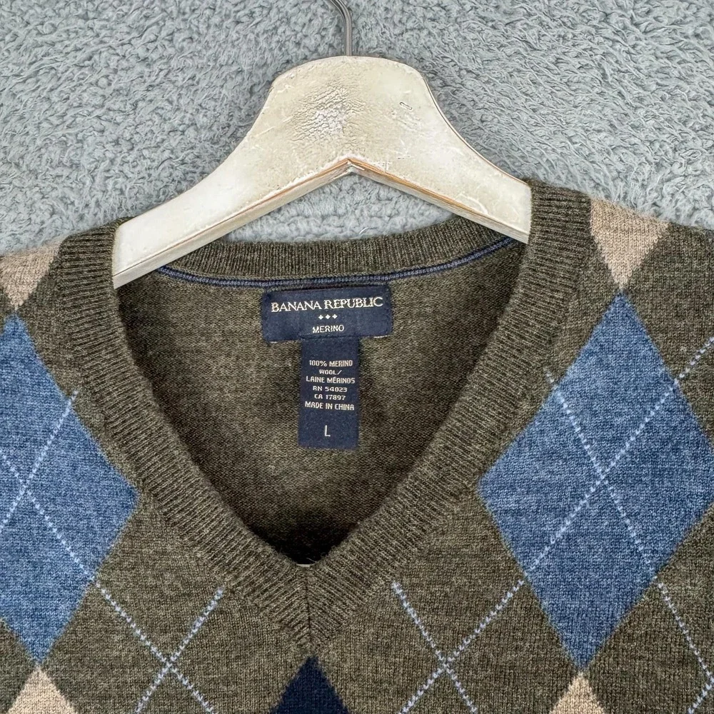 Banana Republic Sweater Mens Large Brown 100% Merino Wool Argyle V Neck Pullover